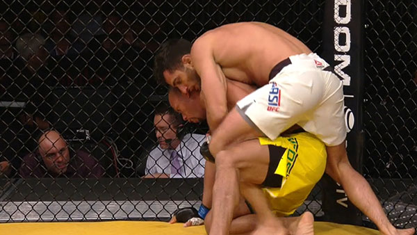 Gerard Mousasi contre Thiago Santos