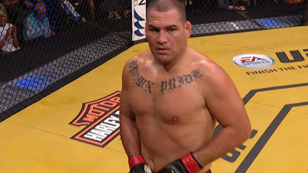 Cain Velasquez contre Travis Browne