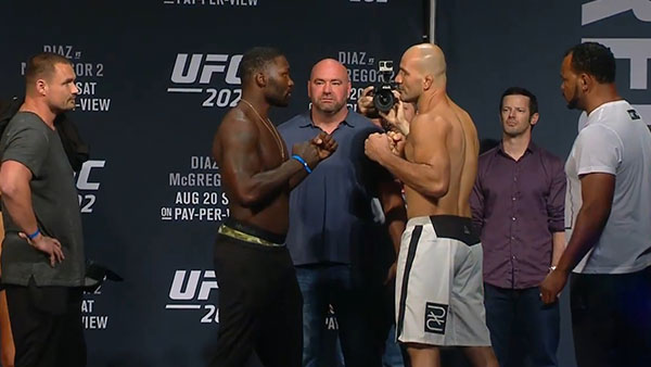 Anthony Johnson contre Glover Teixeira