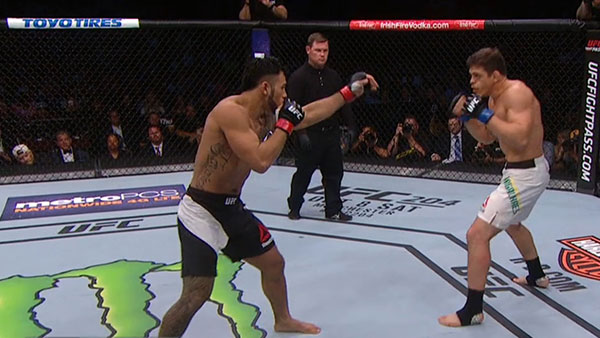 Brad Tavares contre Caio Magalhaes