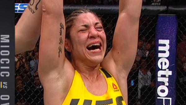 Jessica Eye contre Bethe Correia