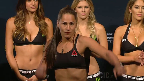 Jessica Eye contre Bethe Correia