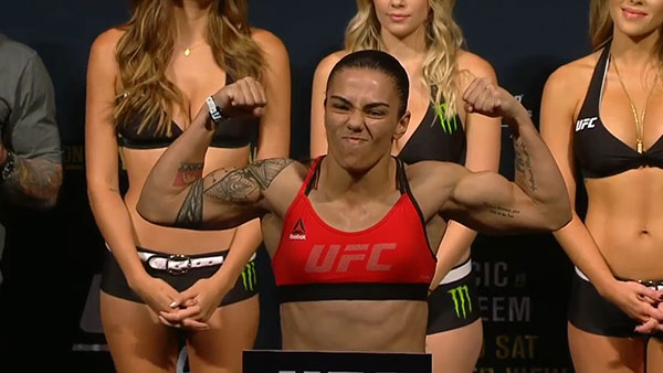 Jessica Andrade contre Joanne Calderwood