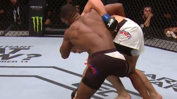 Leon Edwards contre Albert Tumenov