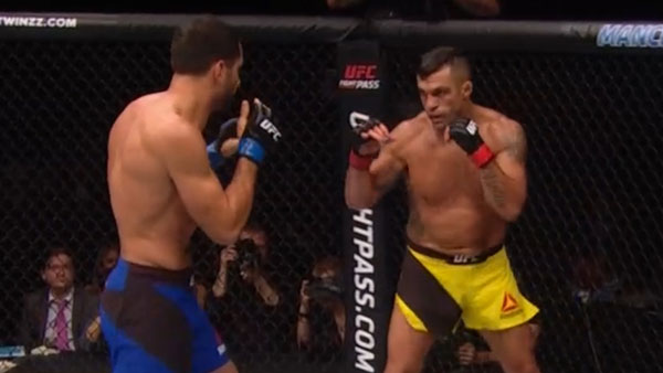 Gerard Mousasi contre Vitor Belfort