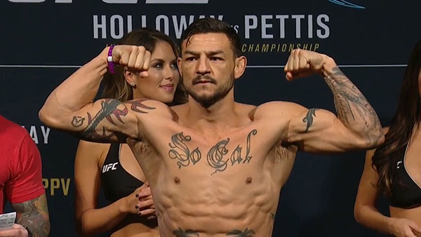 Cub Swanson contre Doo Ho Choi