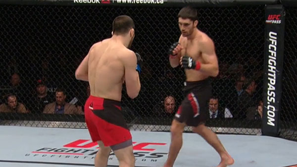 Jason Saggo contre Rustam Khabilov