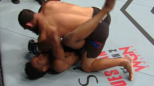 Johny Hendricks contre Neil Magny