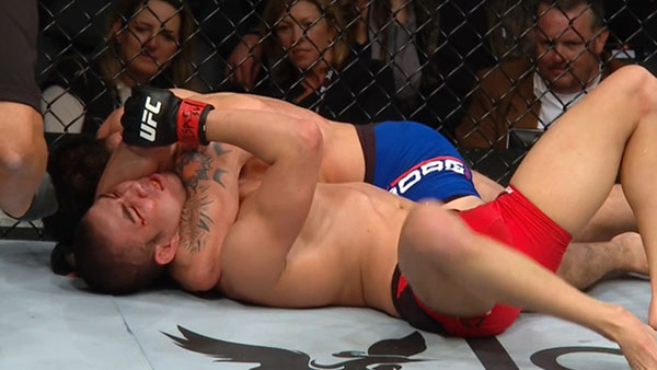 Louis Smolka contre Ray Borg