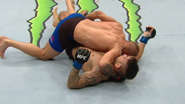 T.J. Dillashaw contre John Lineker