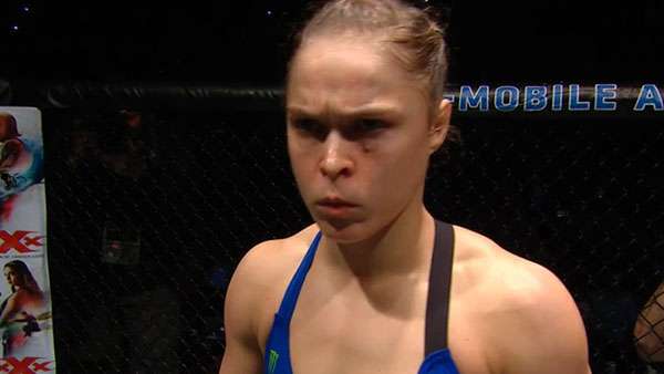 Amanda Nunes contre Ronda Rousey