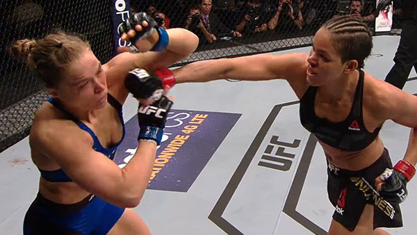 Amanda Nunes contre Ronda Rousey