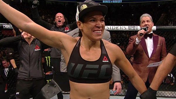 Amanda Nunes contre Ronda Rousey