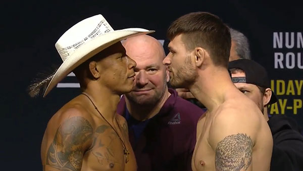 Alex Oliveira contre Tim Means