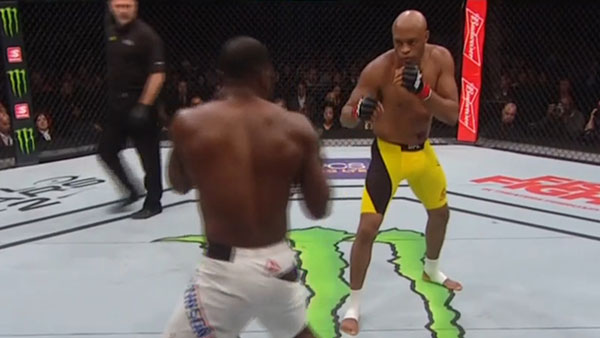 Anderson Silva contre Derek Brunson