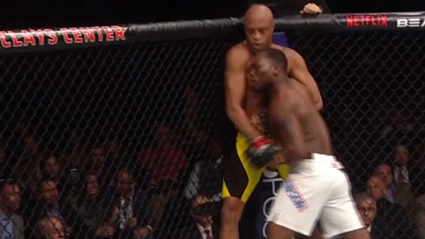 Anderson Silva contre Derek Brunson