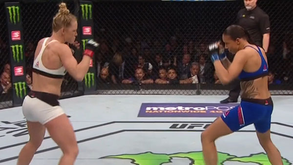 Holly Holm contre Germaine de Randamie