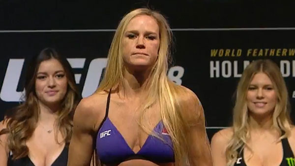 Holly Holm contre Germaine de Randamie