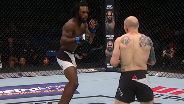 Josh Emmett contre Desmond Green