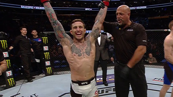 Gregor Gillespie contre Andrew Holbrook