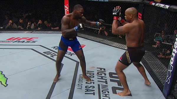 Daniel Cormier contre Anthony Johnson