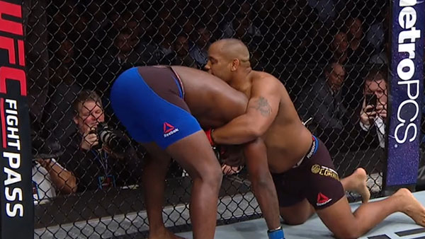 Daniel Cormier contre Anthony Johnson