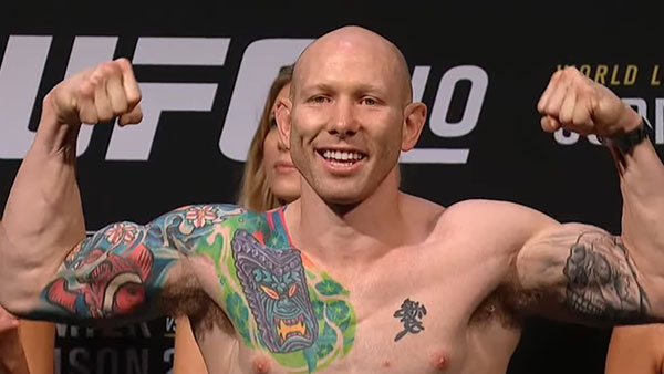 Josh Emmett contre Desmond Green