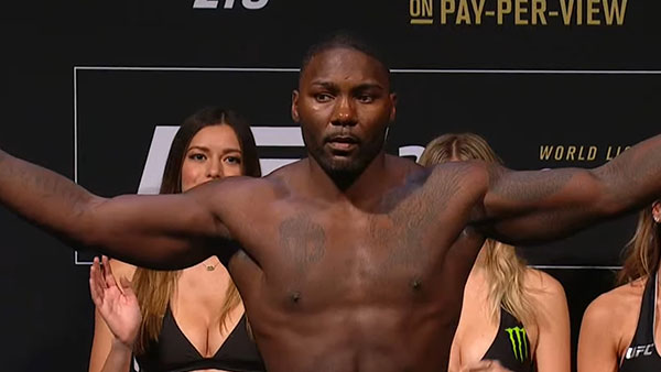 Daniel Cormier contre Anthony Johnson