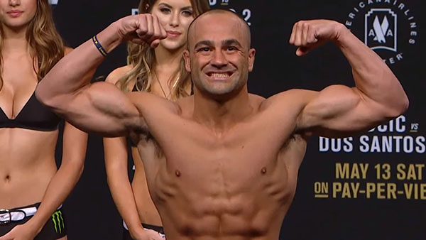 Eddie Alvarez contre Dustin Poirier