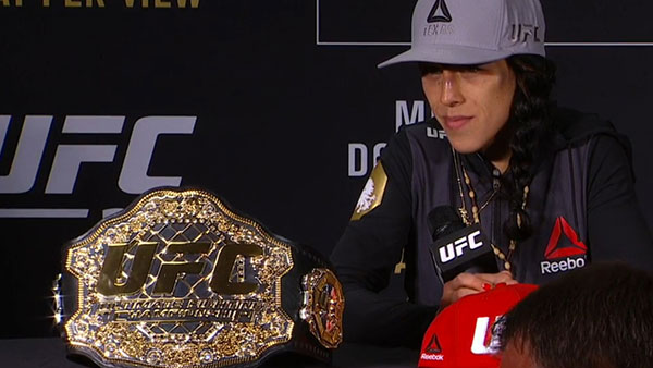 UFC 211 - Conférence de presse d'après combats