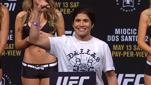 Jessica Aguilar contre Cortney Casey