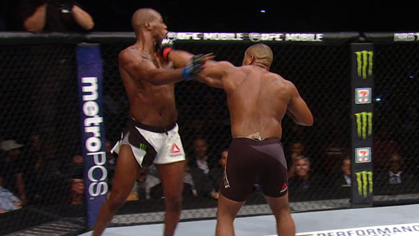 Daniel Cormier contre Jon Jones