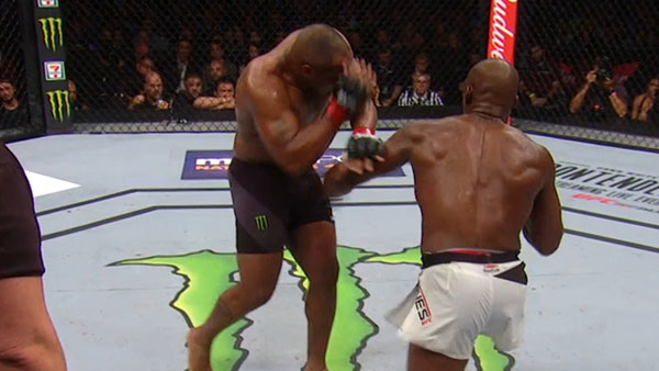 Daniel Cormier contre Jon Jones