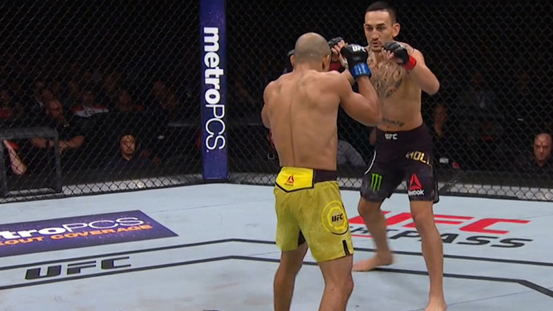 UFC 218 - Max Holloway contre Jose Aldo