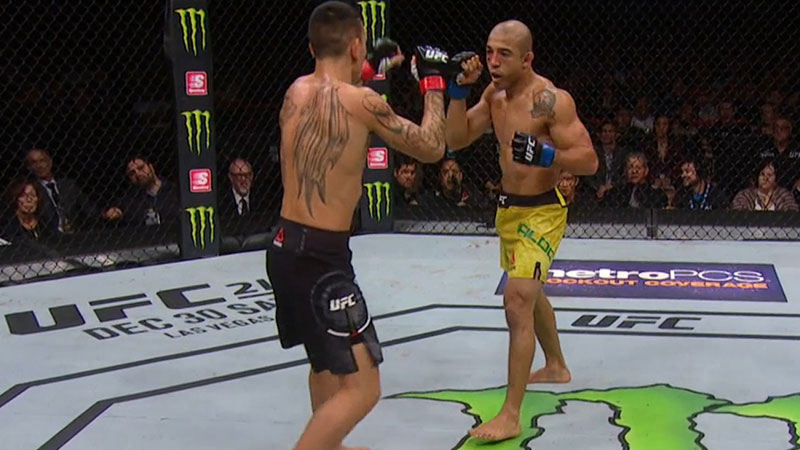 UFC 218 - Max Holloway contre Jose Aldo