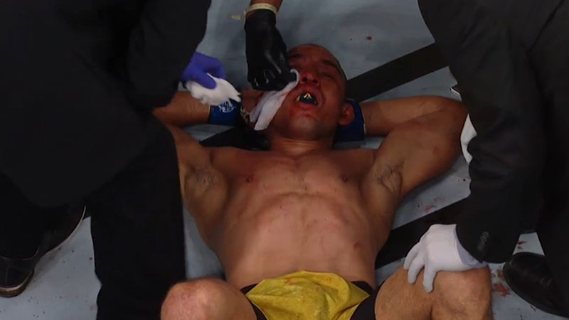UFC 218 - Max Holloway contre Jose Aldo