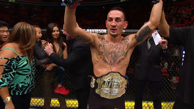 UFC 218 - Max Holloway contre Jose Aldo