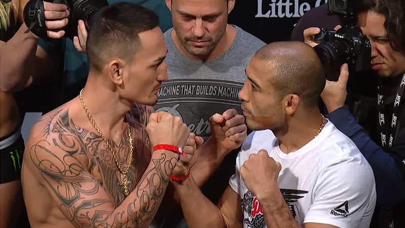 UFC 218 - Max Holloway contre Jose Aldo