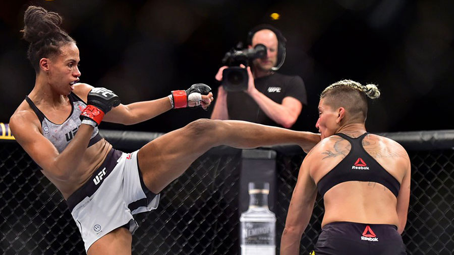 Priscila Cachoeira contre Luana Carolina