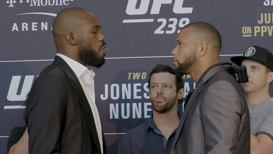 Jon Jones contre Thiago Santos