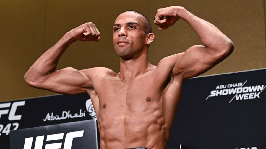 Edson Barboza contre Paul Felder