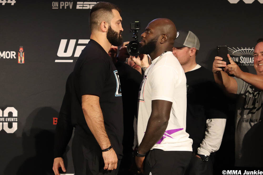 Andrei Arlovski contre Jairzinho Rozenstruik