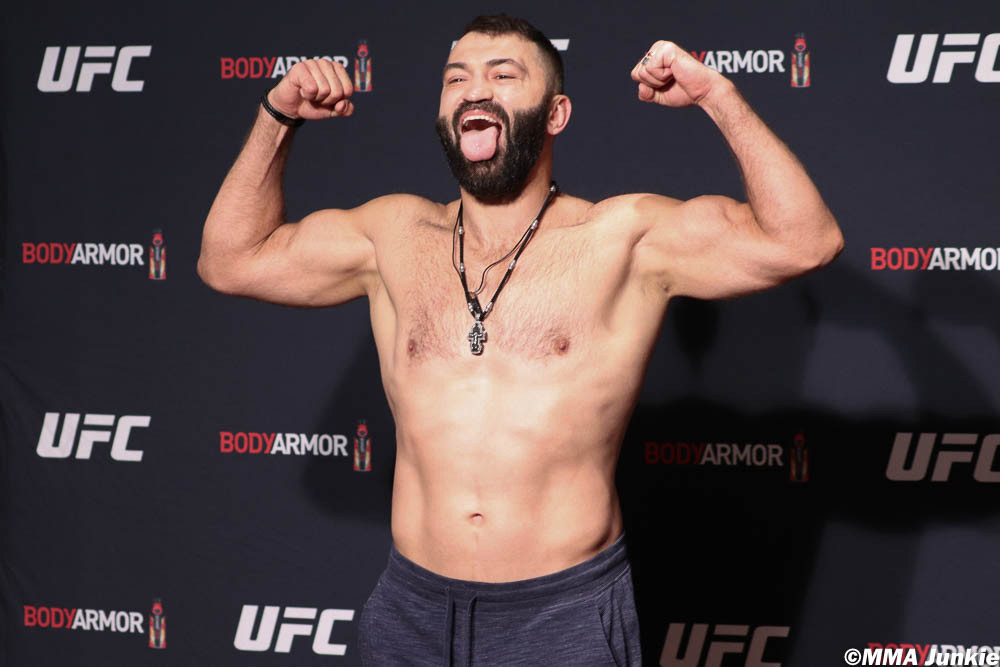 Andrei Arlovski contre Jairzinho Rozenstruik