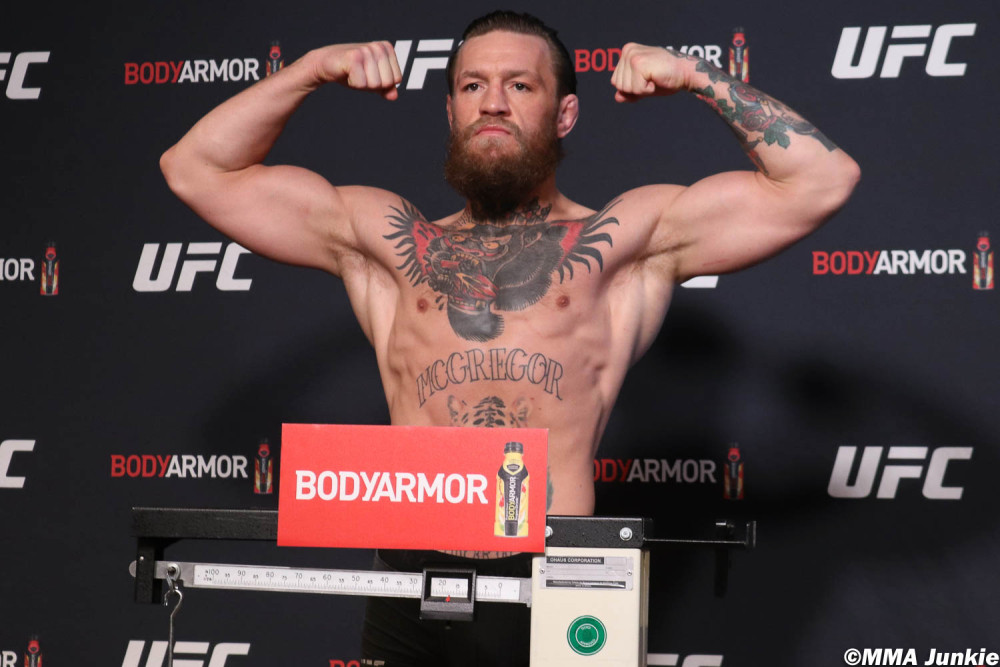 Conor McGregor contre Donald Cerrone