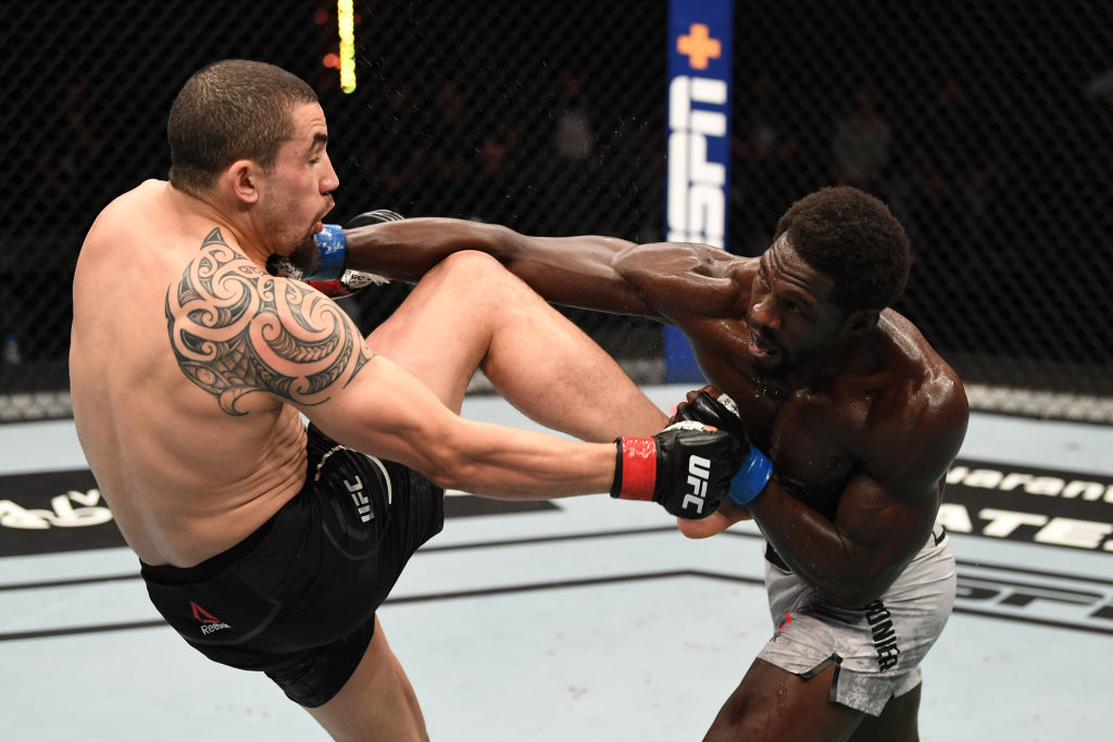 UFC 254 - Robert Whittaker contre Jared Cannonier