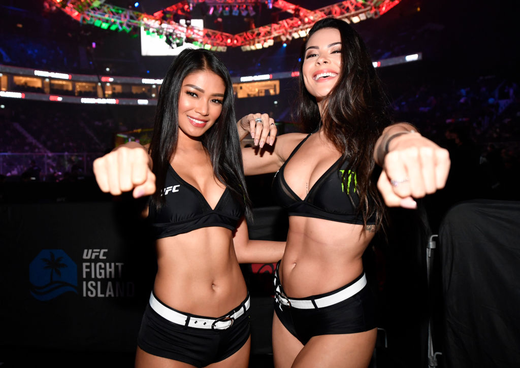 UFC 257 : octagon girls