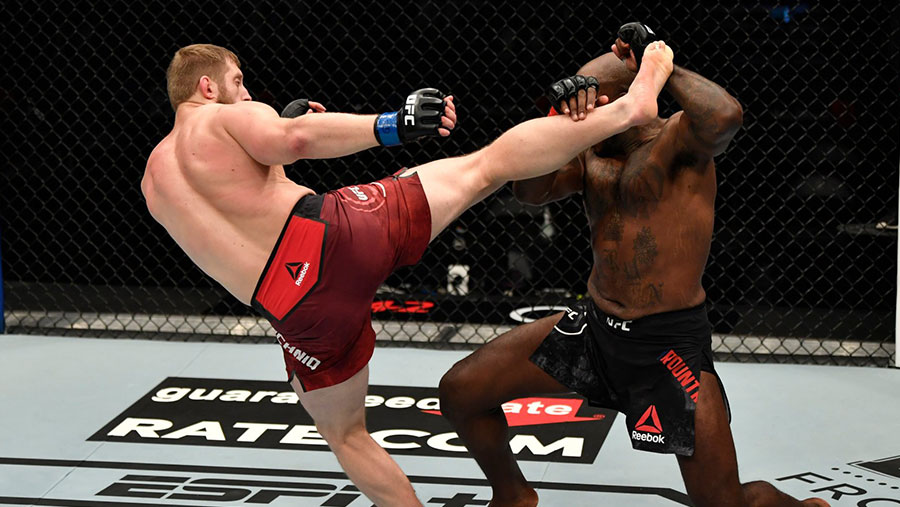 UFC 257 - Khalil Rountree contre Marcin Prachnio