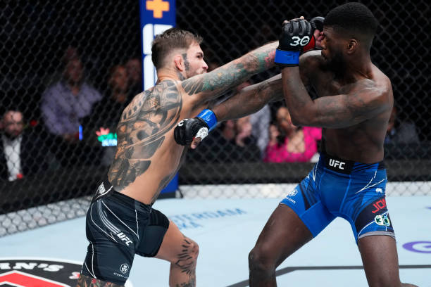 UFC 285 - Cody Garbrandt vs Trevin Jones