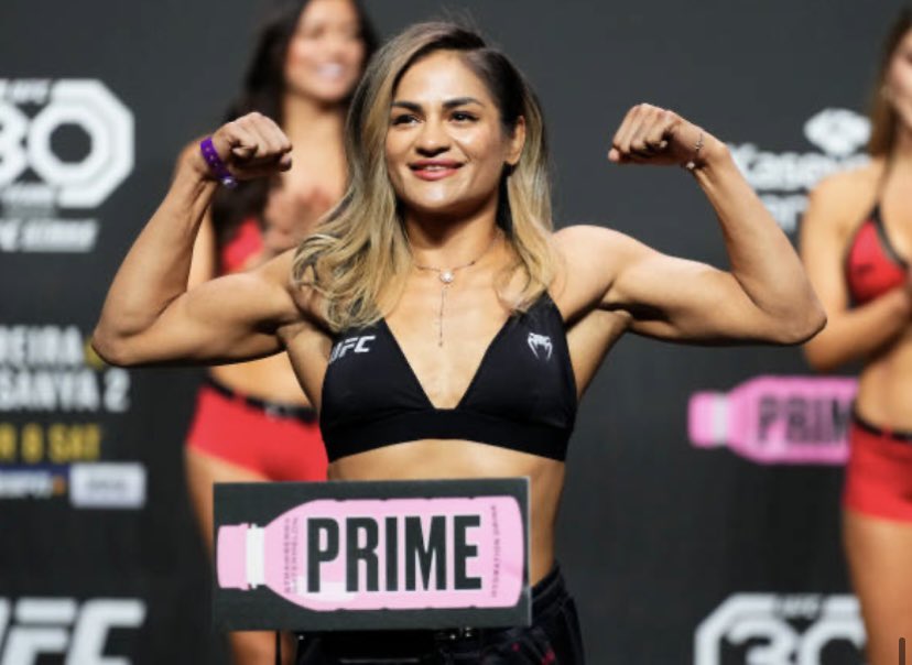 UFC 287 - Cynthia Calvillo vs Lupita Godinez