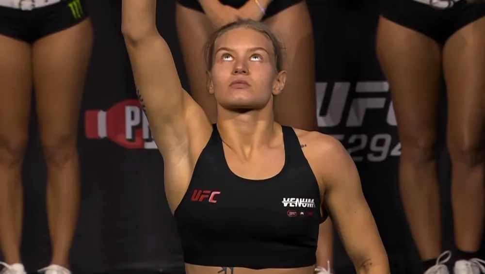 UFC 294 - Jinh Yu Frey vs Viktoriya Dudakova